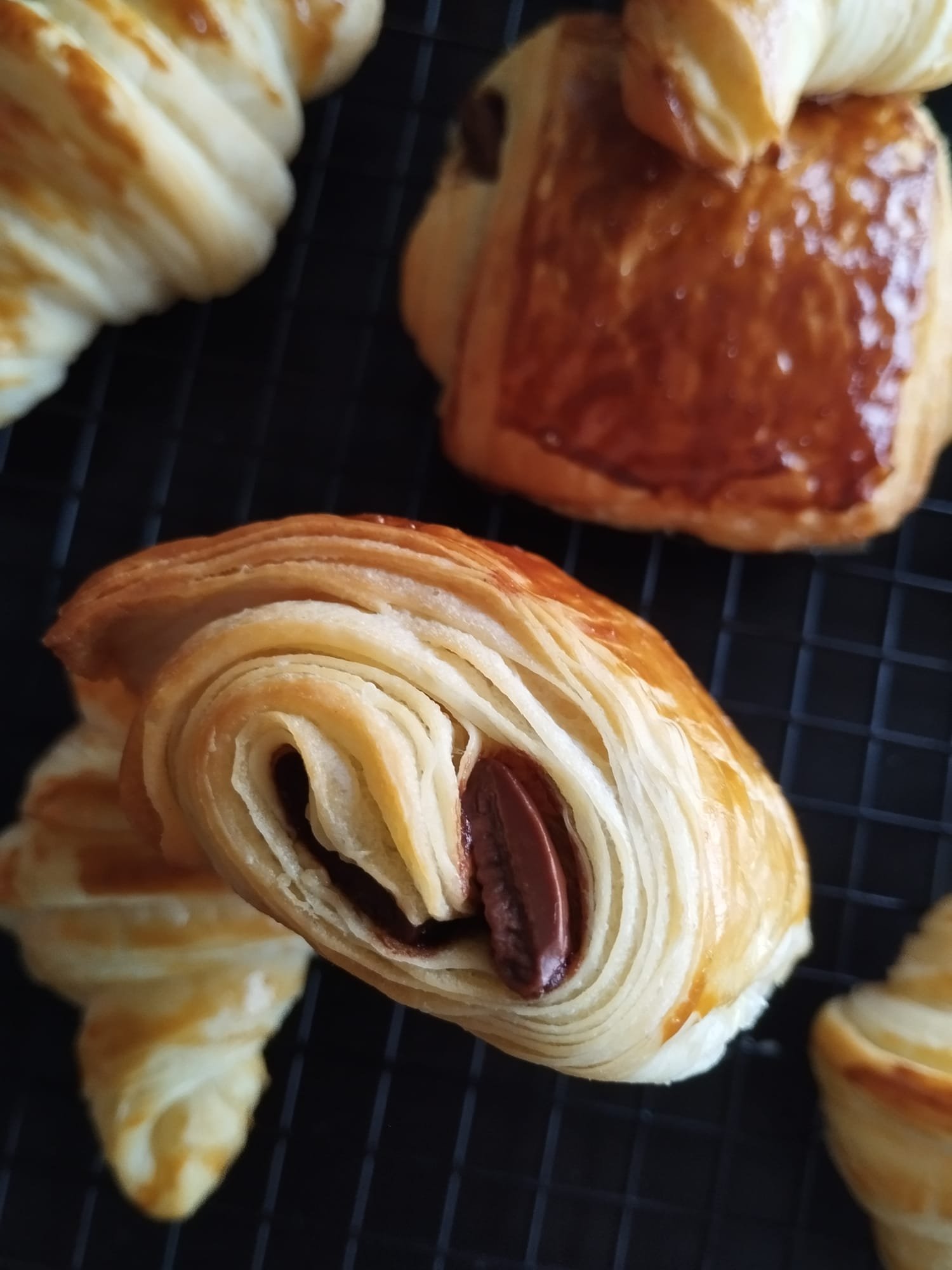croissant-making-class-paris